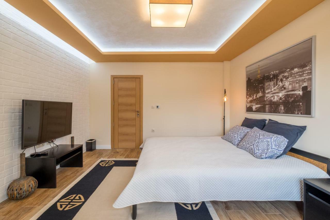Villa Adelheide - Spa, Bbq & Jacuzzi Beli Iskar Ngoại thất bức ảnh