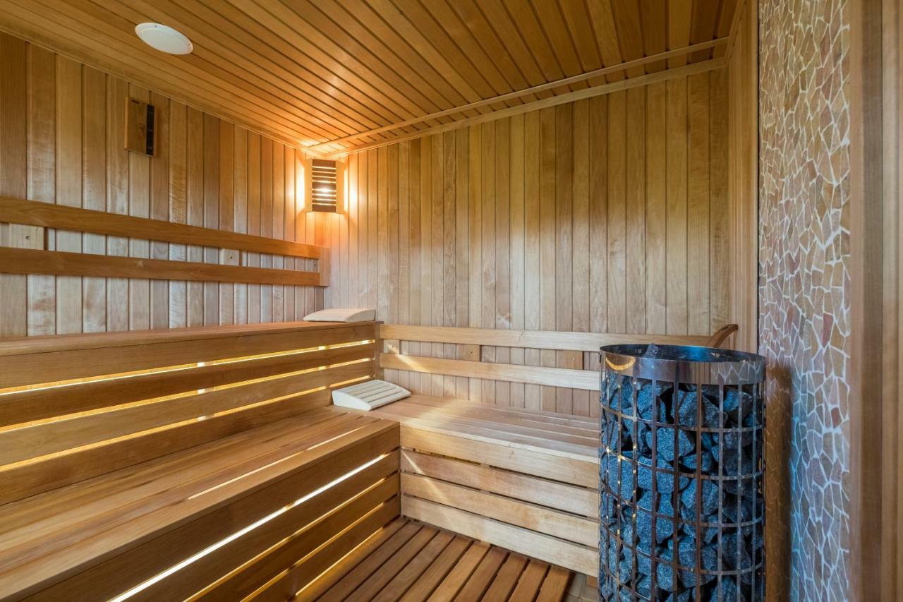 Villa Adelheide - Spa, Bbq & Jacuzzi Beli Iskar Ngoại thất bức ảnh
